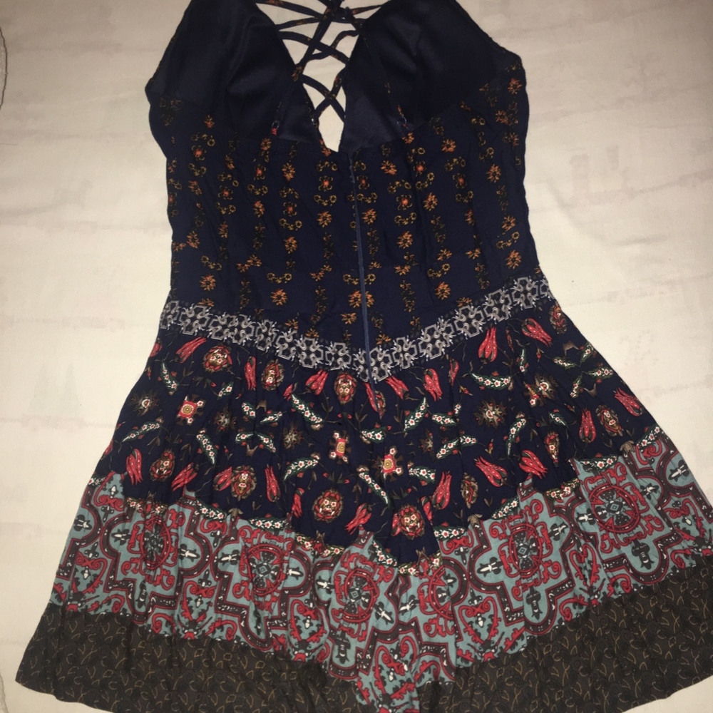 Romper - Picture 3 of 4